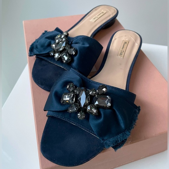 Massimo Dutti Sandals - Picture 1 of 3